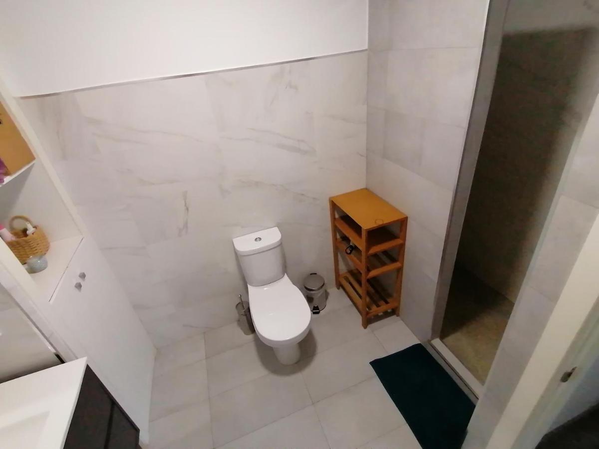 Planta Baja De Casa Con Patio Holiday home Vigo