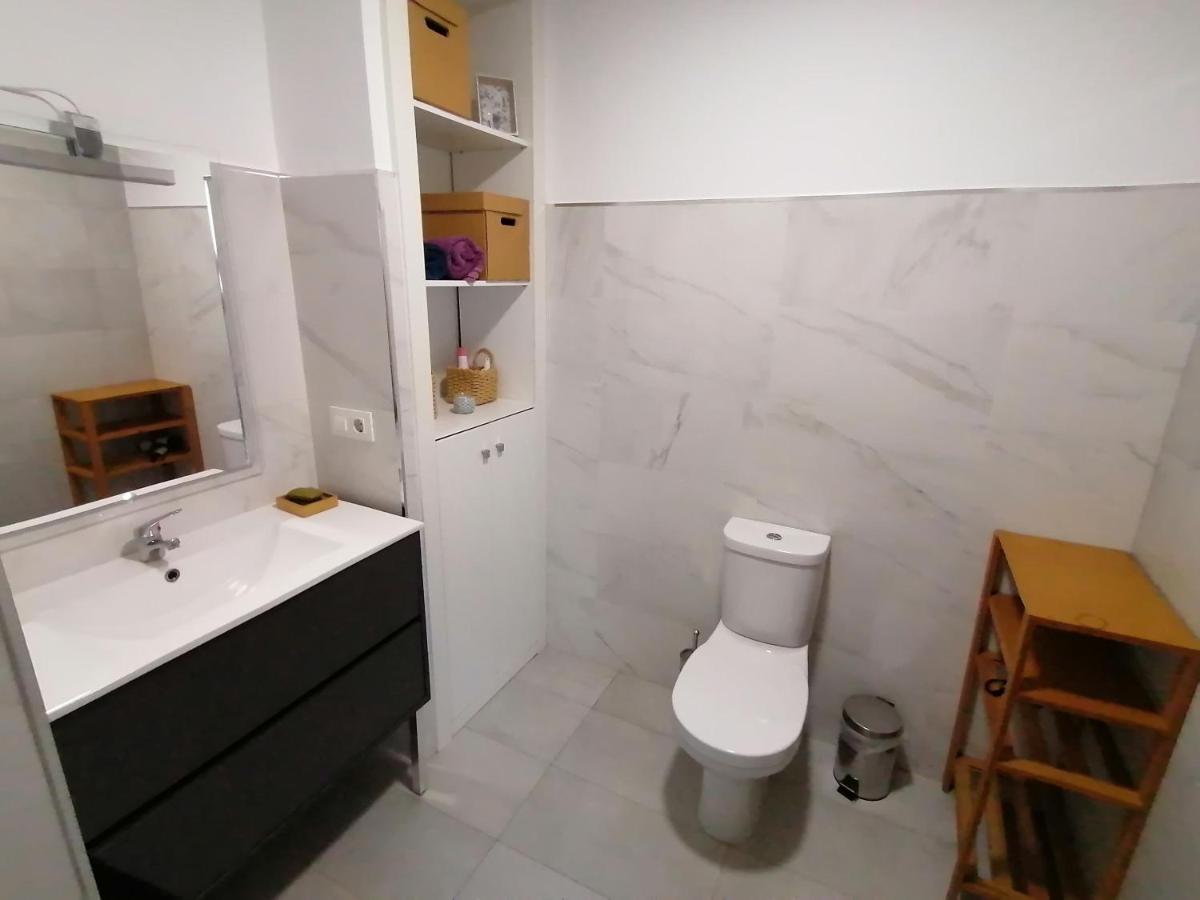 Holiday home Planta Baja De Casa Con Patio Vigo